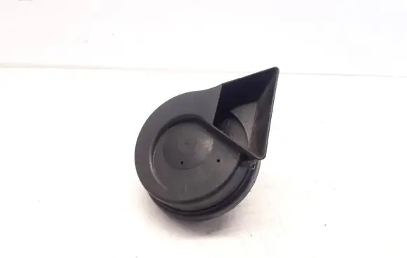 Audi A4 S4 B7 8E 8H Horn signal 8E0951221A
