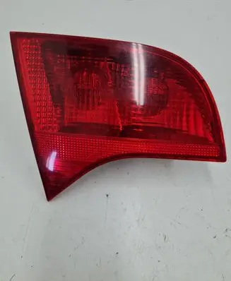 Audi A4 S4 B7 8E 8H Tailgate rear/tail lights 8E9945093