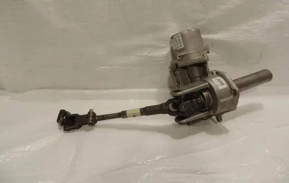 Opel Mokka Power steering pump 95352214