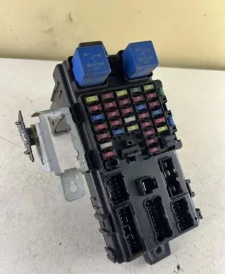 Hyundai Santa Fe Fuse module 9540026500