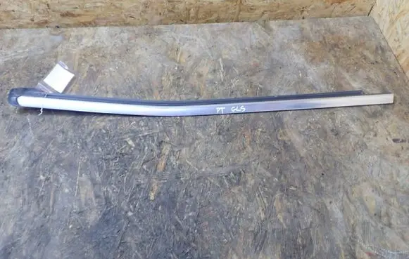 Mercedes-Benz GL X166 Rear door glass trim molding A1666904400