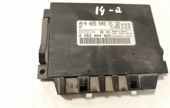 Mercedes-Benz E W211 Parking PDC control unit/module A0255457132 0263004025