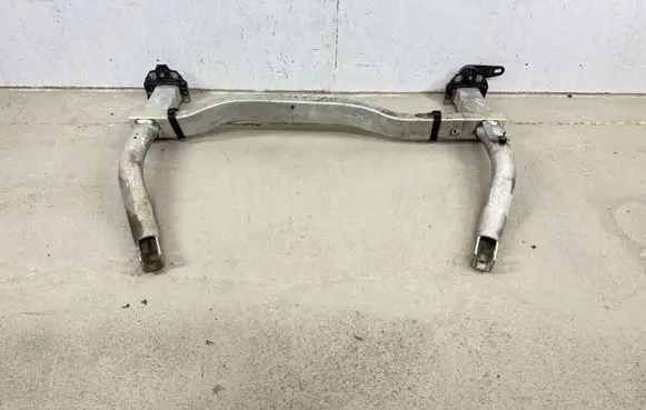 Peugeot 508 Front bumper cross member