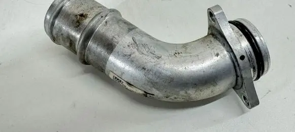 Porsche Cayenne (9Y0 9Y3) Engine coolant pipe/hose 06M121137 06M121137AF