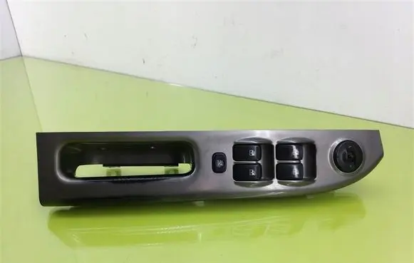 KIA Carens I Quarter vent window switch OK2FA66350