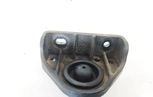 Hyundai Tucson IV NX4 Radiator mount bracket 