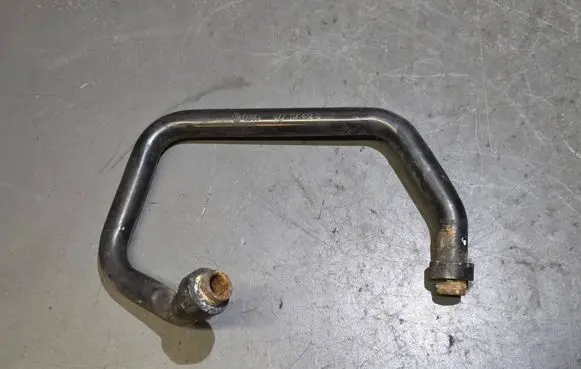Audi A8 S8 D3 4E Air conditioning (A/C) pipe/hose 077117412Q