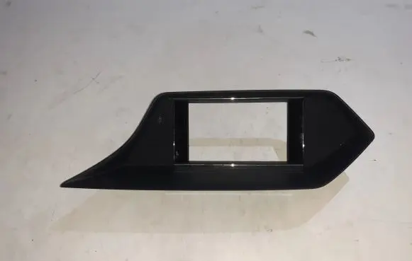 Mercedes-Benz E W212 Radio/GPS head unit trim A2126801336