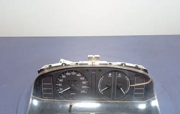 Toyota Corolla E110 Speedometer (instrument cluster) 83800-1E310
