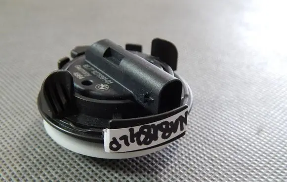 BMW 5 G30 G31 Airbag deployment crash/impact sensor 01101565