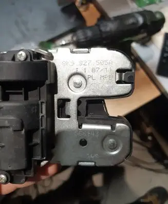 Audi A4 S4 B8 8K Tailgate/trunk/boot lock/catch/latch 8K9827505A