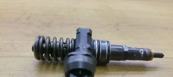 Audi A3 S3 8P Fuel injector 038130073AG