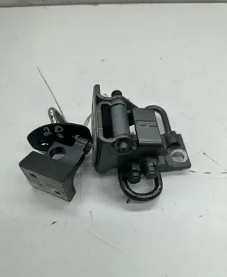 Audi Q7 4L Rear door hinge set 4L0833412A