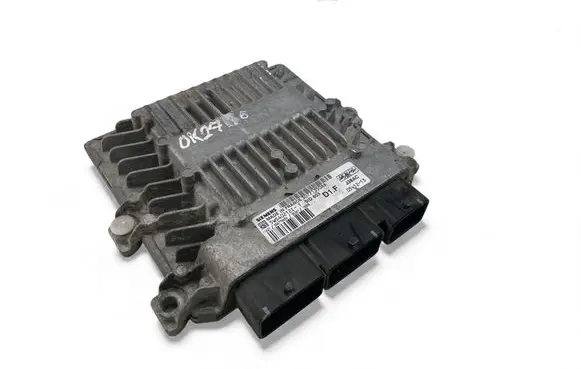 Volvo V50 Engine control unit/module ECU 30771350AA