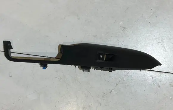 Ford Mustang VI Electric window control switch FR3B14528A
