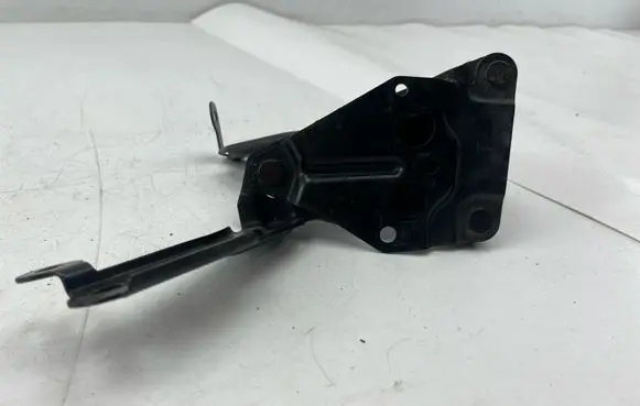 Toyota Yaris XP210 ABS pump bracket 