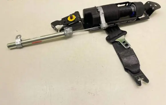 Volvo XC60 Front seatbelt 39817382