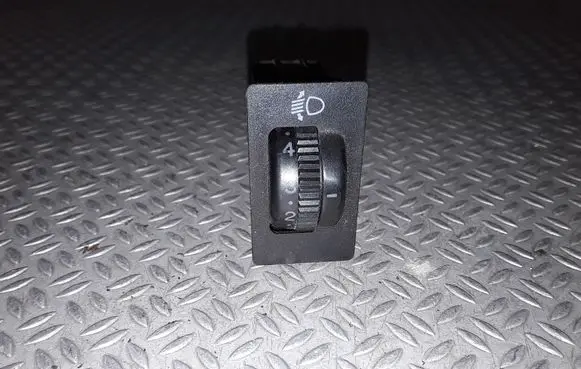Headlight level height control switch
