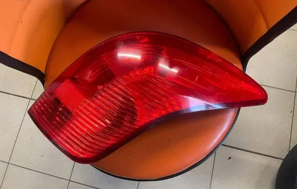 Peugeot 308 Rear/tail lights 25950206