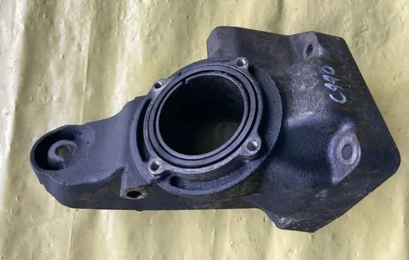 Mercedes-Benz C AMG W204 Engine mounting bracket A6462230604