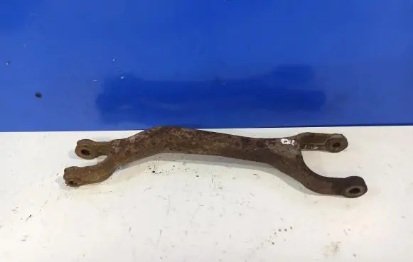 Volvo XC90 Rear upper control arm/wishbone 8630785