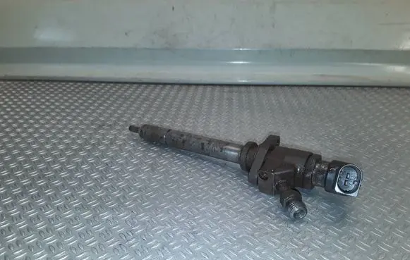 Ford Mondeo MK IV Fuel injector 9657144580