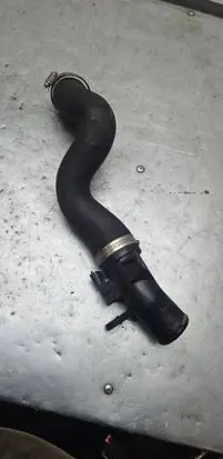 Ford Focus Air conditioning (A/C) pipe/hose F1f16k863aa