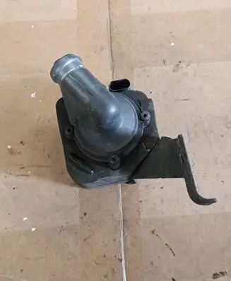 BMW 6 F06 Gran coupe Electric auxiliary coolant/water pump 6411923931303 64119239313 9239313