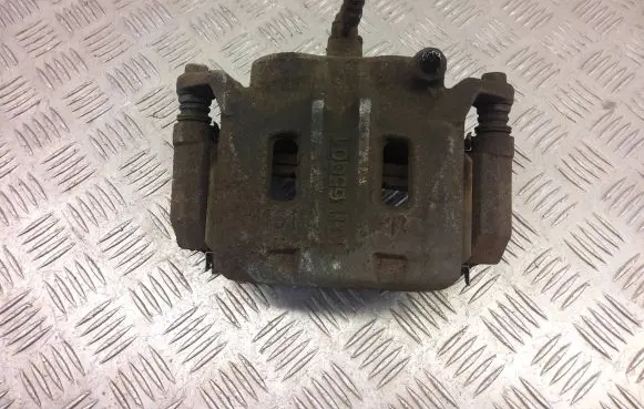 Nissan Navara D23 Front brake caliper