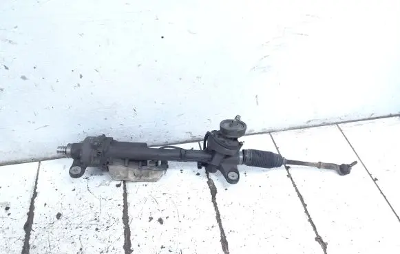 Volkswagen PASSAT B7 Steering rack 5N1423050R 5N1909144M