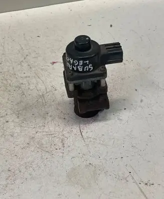 Subaru Legacy EGR valve