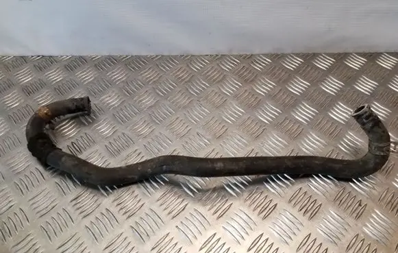 Toyota Land Cruiser (J120) Engine coolant pipe/hose