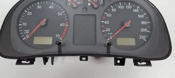 Volkswagen Golf IV Speedometer (instrument cluster) 1J0919861