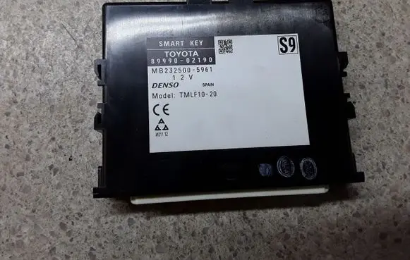 Keyless (KESSY) go control unit/module