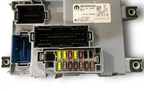 Fiat Panda III Central body control module 00520966550