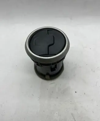 Nissan Qashqai+2 Dash center air vent grill 68760JD10A P10670