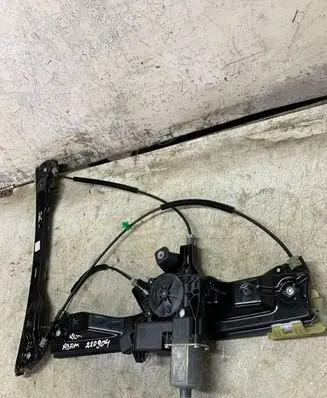 Opel Adam Front door window regulator with motor C02550103 13350349