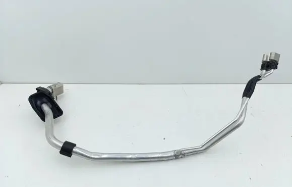 Audi A5 Air conditioning (A/C) pipe/hose 8W6816738B