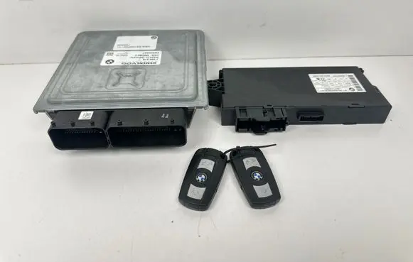 BMW 1 E81 E87 Engine ECU kit and lock set 