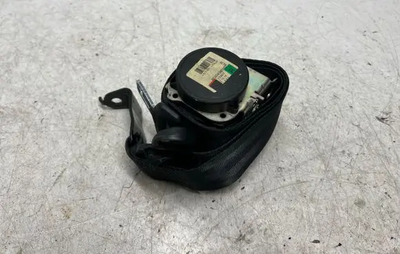 Land Rover Range Rover Sport L320 Rear seatbelt 100915