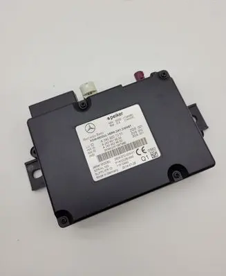 Mercedes-Benz E W212 Antenna control unit A2429007001 A2429019000 A2429029500