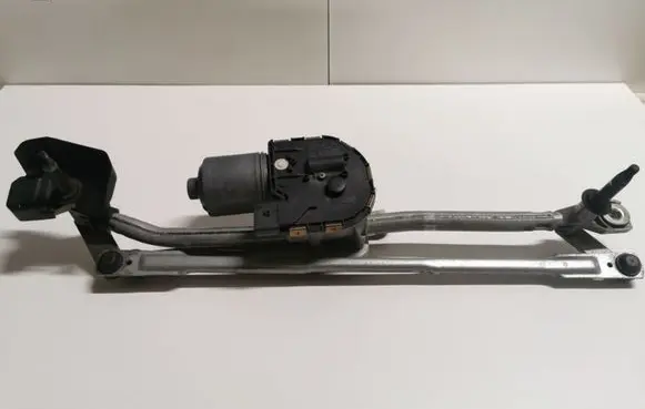 Audi Q5 SQ5 Front wiper linkage and motor 8R1955023D