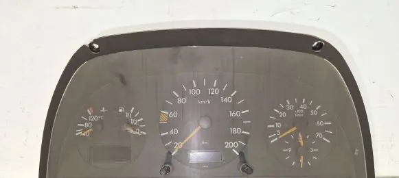 Mercedes-Benz Vito Viano W638 Speedometer (instrument cluster) Mb0005429601 110008850031