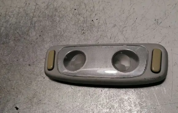 Suzuki Grand Vitara I Rear seat light
