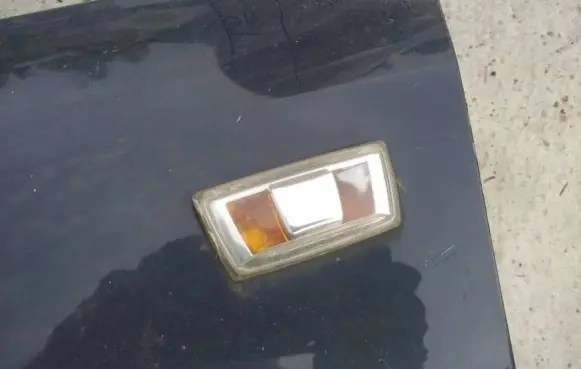 Opel Zafira B Front fender indicator light