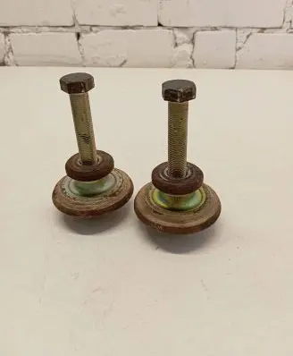Nuts/bolts