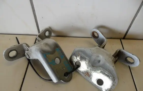 KIA Ceed Front door hinge set 