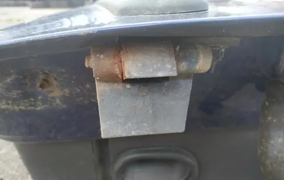 Fiat Ulysse Front door upper hinge
