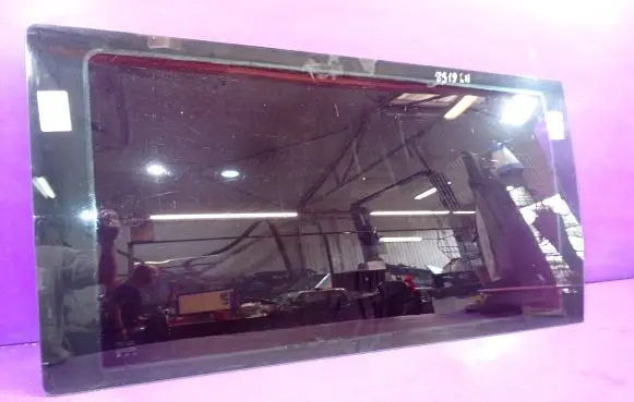 Mercedes-Benz Vito Viano W638 Rear side window