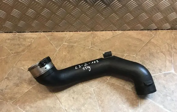 BMW 5 F10 F11 Intercooler hose/pipe 7582314